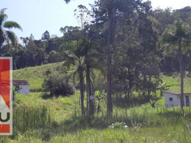 SÍTIO COMERCIAL COM LAGO JUQUITIBA/SP 55.954,82 M²