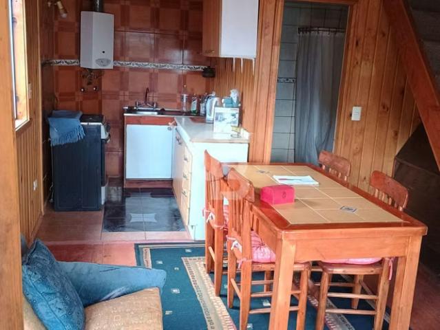 Sitio con 5 casas / semiamobaldo | 10 dormitorios por 300000. 00 en Puerto Montt