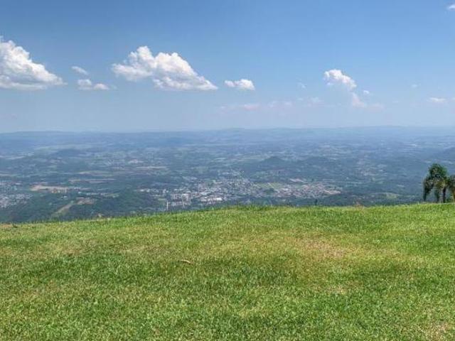 Sítio de 4 hectares de terra na melhor localização de Serra Grande