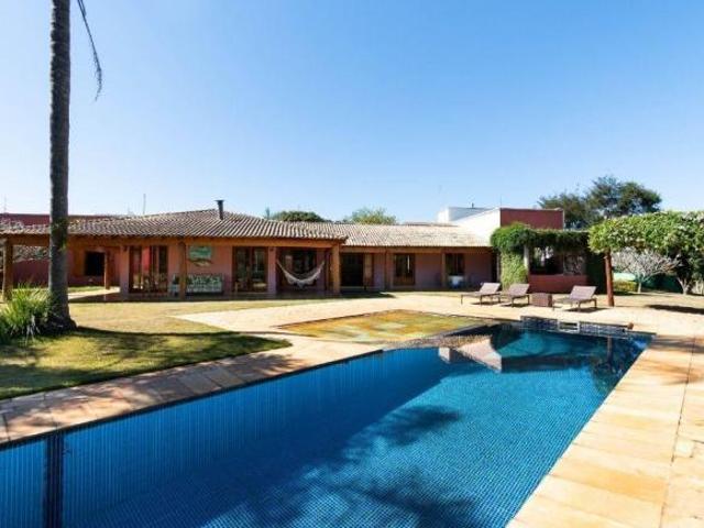 Sítio de luxo em condomínio na Zona Rural de São Luiz do Paraitinga SP: 7 quarto