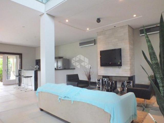 SITIO DE REVISTA A APENAS 25 MK DE PORTO ALEGRE
