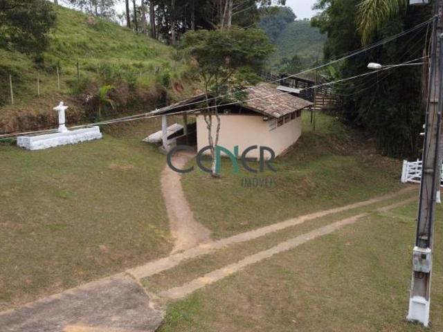 Sítio dos Sonhos de 13 ha em Barbacena MG