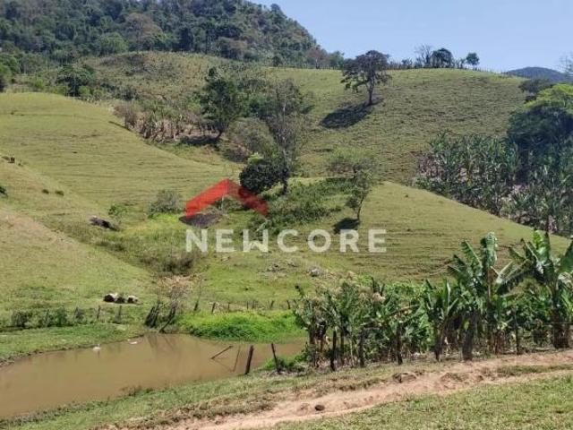 Sítio em Estrada Vereador Ricardo Albano de Oliveira Bairro dos Lúcios Brazópolis/MG