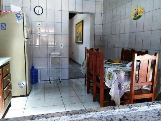 Sitio em Juquitiba com piscina