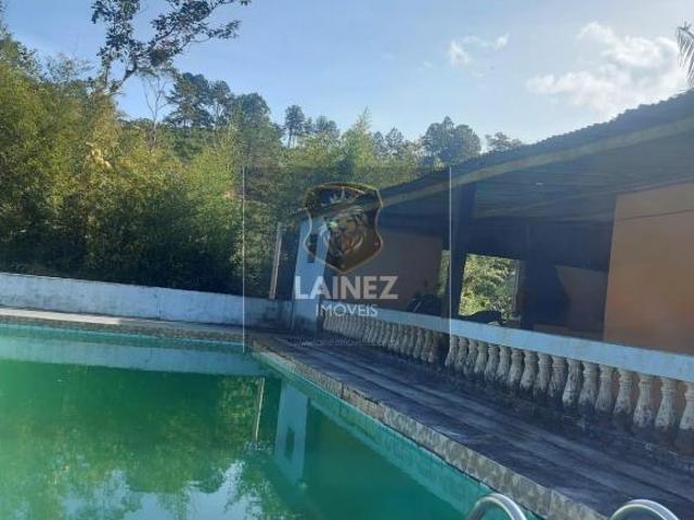 Sítio em Miracatu