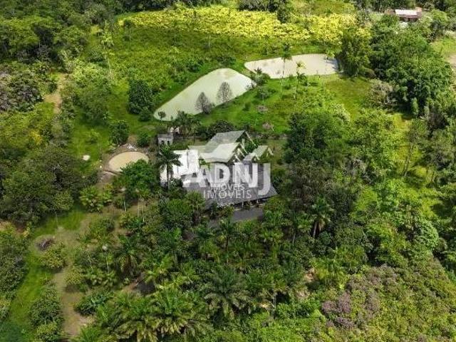 Sítio em Miracatu com 4 lagos e piscina, 182.000,00 m² de área LOCALIZAÇÃO PRIVILEGIADA E POTENCIA