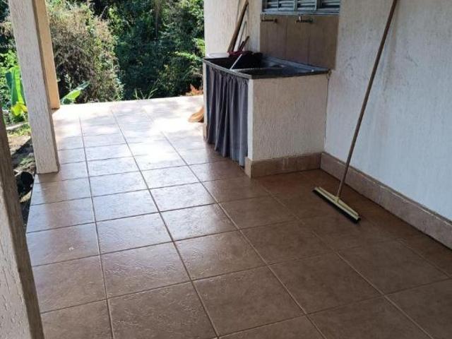 SITIO EM MOEDA COM 10 MIL M2, CASA MOBILIADA COM ÁREA DE LAZER