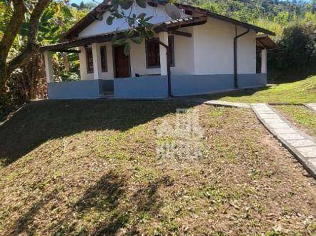 Sítio em Papucaia, Cachoeiras de Macacu/RJ de 1200m² 8 quartos à venda por R$ 2.599.600,00
