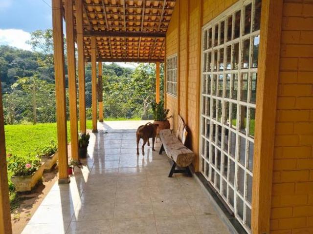 SÍTIO ENCANTADOR À VENDA EM SETE LAGOAS/MG – EXCELENTE LOCALIZAÇÃO