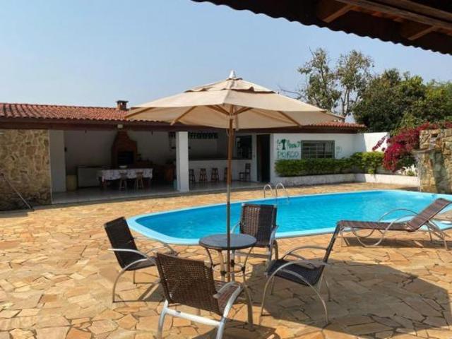 Sitio na Baronesa 10 Alqueires Casa sede toda avarandado com 4 quartos grandes e 2 suites grand