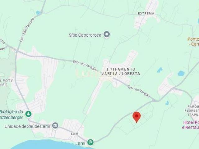 Sítio no condomínio Campos do Lamy, com 1,6 hectares