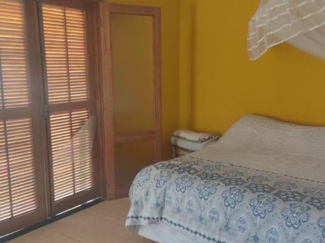 Sitio para venda com 36.752 m² e 5 dormitórios em Biritiba Mirim