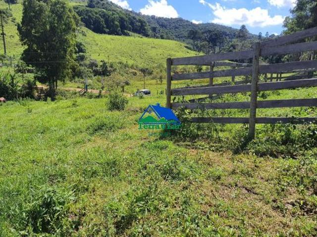 Sítio para venda em Centro, Carvalhos