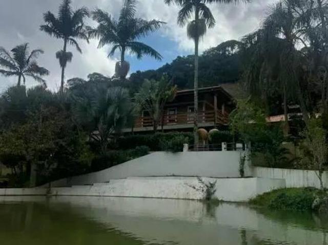 Sítio para venda em Centro, São Lourenço da Serra