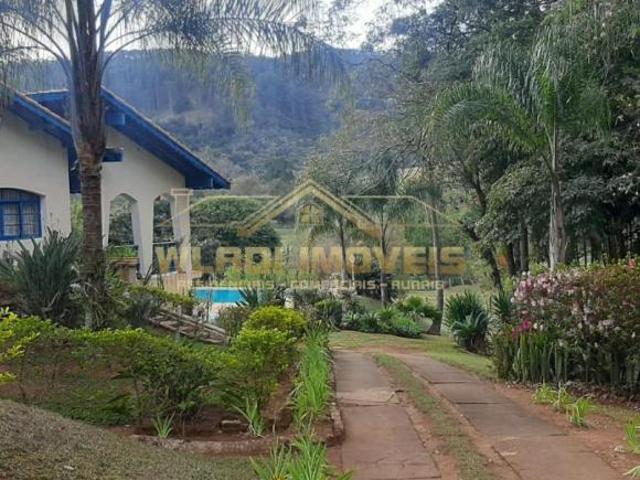 Sítio para Venda em Pedra Bela, Arara dos Binos Dvivisa com Bragança paulista, 7 dormitórios, 5 su