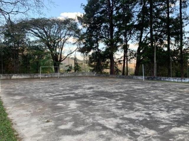 Sítio para venda em Piracaia