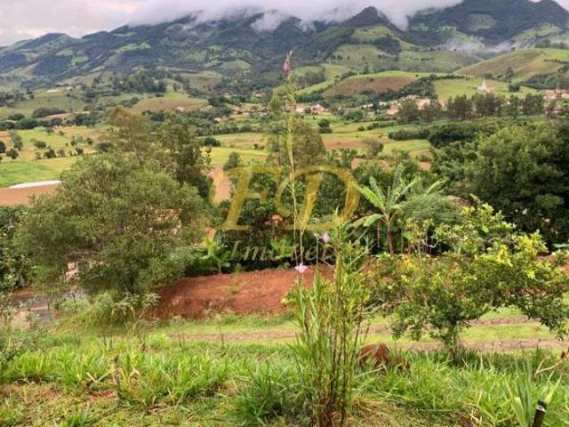 Sítio para venda em São Lourenço