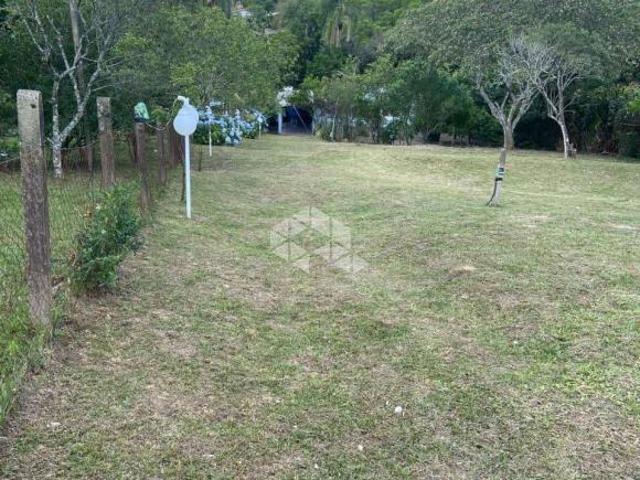 Sítio para venda em Viamão com 1.519m²