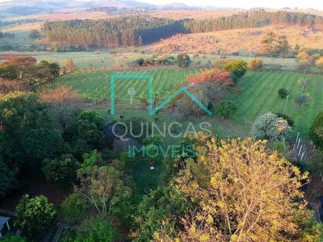 SITIO EM ITU 40 mil m2 DE ÁREA TOTAL UMA PROPRIEDADE. COM INÚMEROS PROJETOS POSSÍVEIS. POUSADA, HOTE