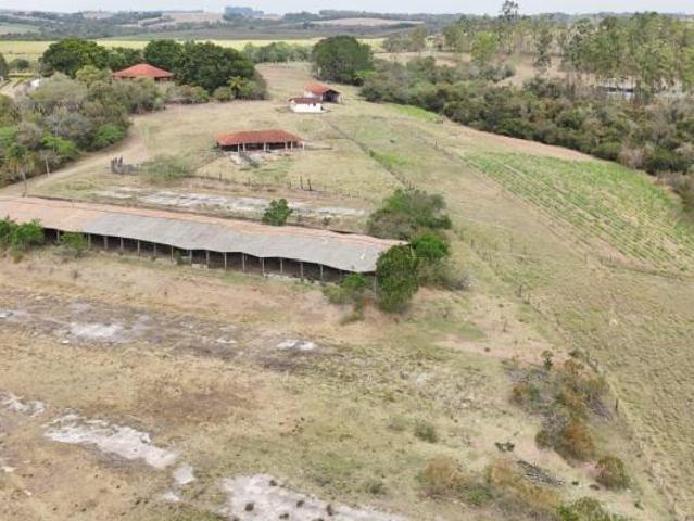 Sítio região de Itapetininga SP