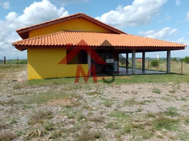 Sítio/Haras de 4 alqueires, na cidade de Cesário Lange SP