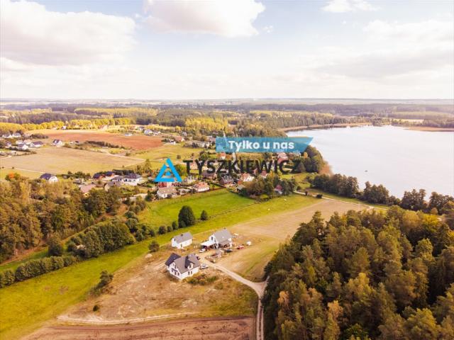 Urokliwy dom z widokiem na jezioro w Sitnie 75 m²
