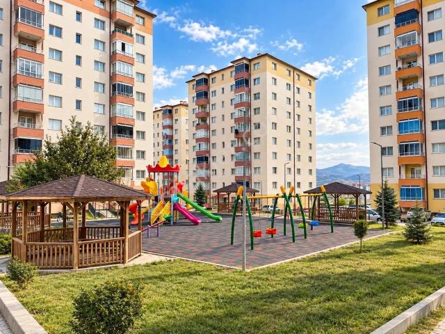 Sivas Gmt Emlak'tan Vefa Konutları Satlık Arakat 2+1/117m2 Daire