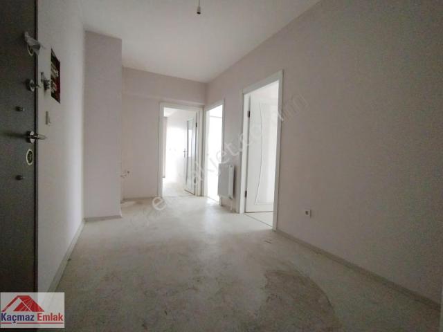 Sivas Kılavuz Mah. Satılık 3+1 Daire 120 M² Asansörlü