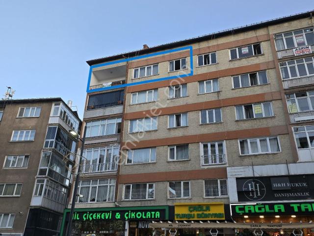 Sivas Merkez Cami i Kebir Mah. Satılık 3+1 Daire
