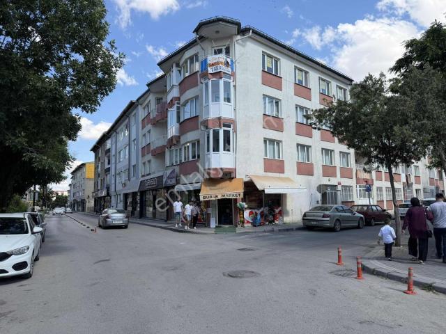 Sivas Ozan Emlak'tan Küçükminare'de Satılık 125 M² 3+1 Daire