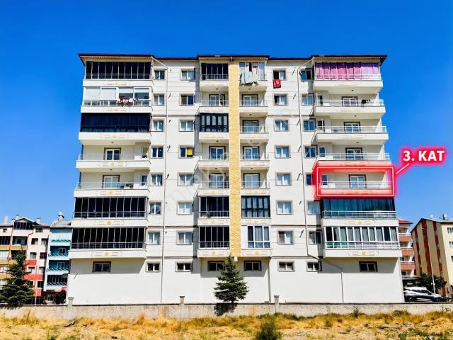Sivasgmtemlak Hamzayerlikaya'cd Köşebaşı Kiralık 3+1/135m2 Daire