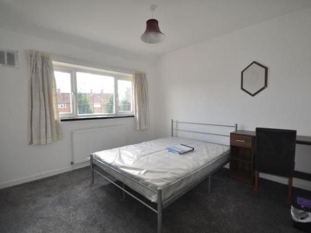 Yew Tree Drive, Guildford GU1, 1 bed terraced house to rent, £725 pcm | PrimeLocation