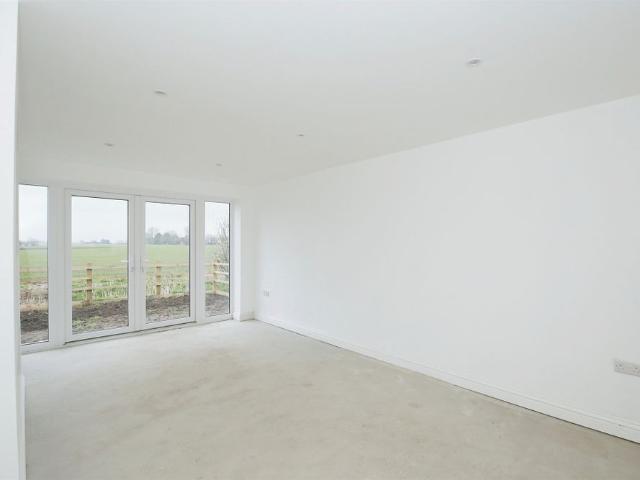 Six House Bank, Spalding, West Pinchbeck