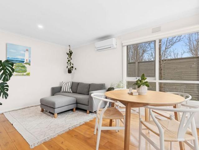 Six month lease on offer!