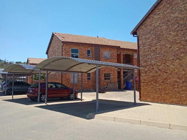 SIX MONTHS SPECIAL PRICE: TWO BEDROOM APARTMENT IN PHILLIPNELPARK,PRETORIA WEST: AVAILABLE 1 OCTOBER 2026