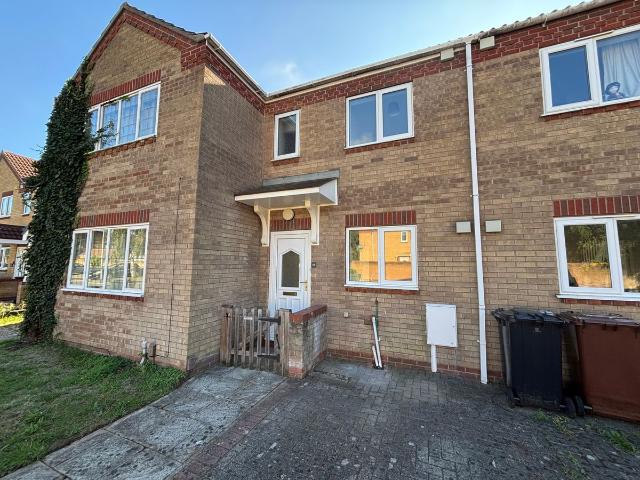 Sixfield Close, Lincoln LN6, 2 bed terraced house to rent, £850 pcm | PrimeLocation