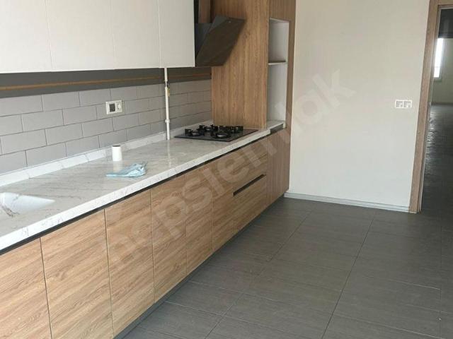 Siyah Gayrimenkulden İmaret Mahallesinde Ultra Lüks 3+1 Daire