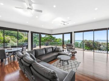 SIZE, LOCATION AND VIEWS!