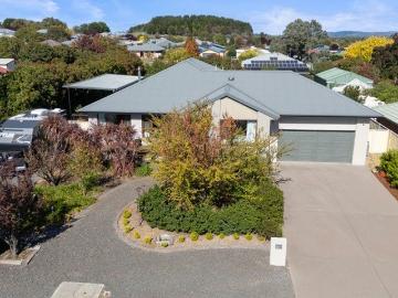 Kowen Forest, Yass Valley, Victoria - Garden