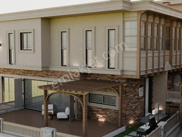 Soğucak'ta Akıllı Ev Sistemli, Özel Havuzlu Villa