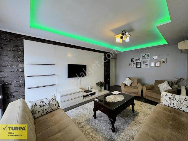 Soğukkuyuda 240 M2/2 Mutfak/3 Banyo/2 Balkon/ Teras 5+1 Daire