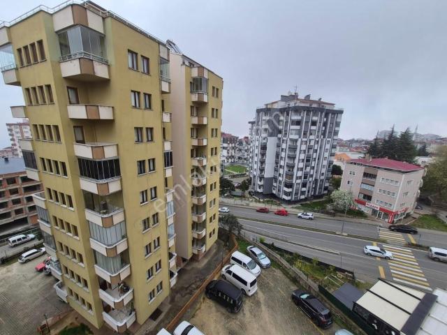 Soğuksu'da Merkezi Konumda Kiralık 3+1 Daire