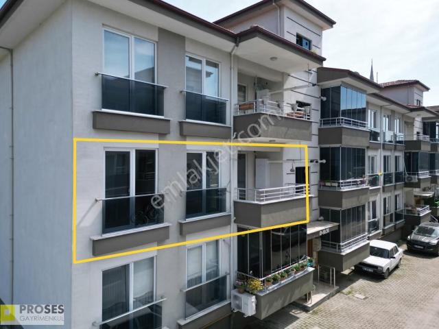 Söğütlü Merkezde Kiralık 2+1 Ferah Daire