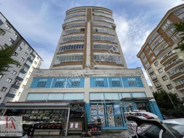 Söğütlü Merkezi Konumda Deniz Manzaralı Satılık 3+1 Daire