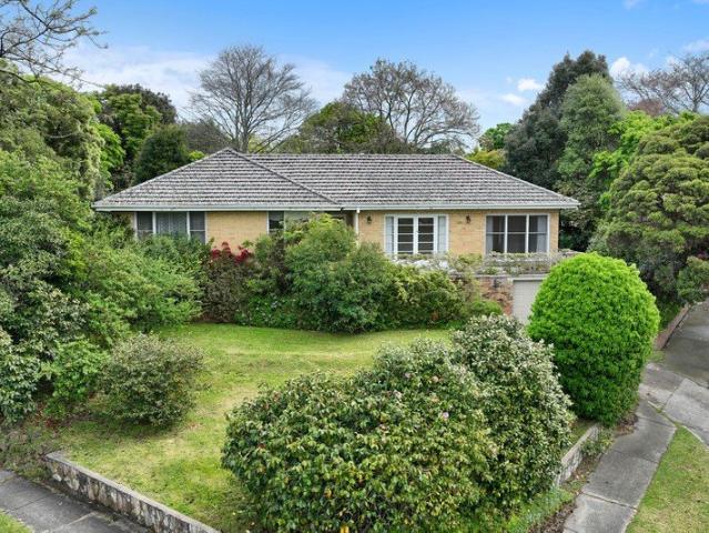 SO MUCH POTENTIAL 1,450m2 BLOCK