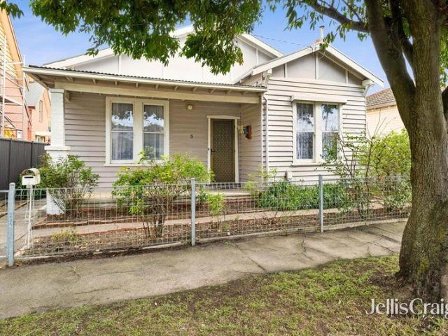 So much potential to create your dream property in highly sought after Newington