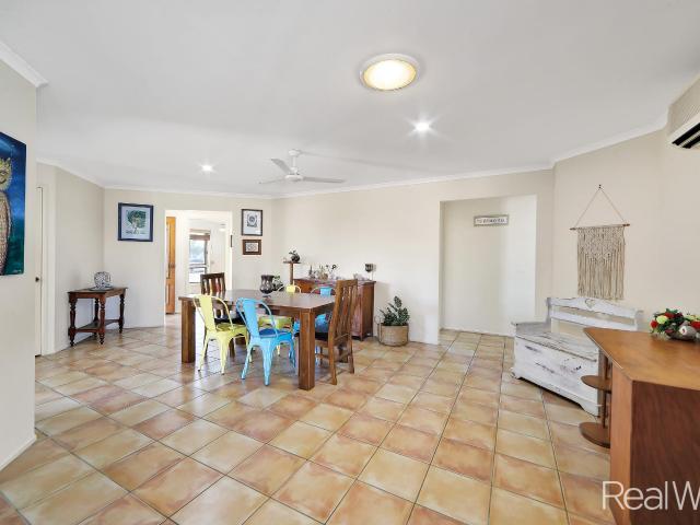 So much value! Four Bed, Double Shed, Pool, Solar. The Works!
