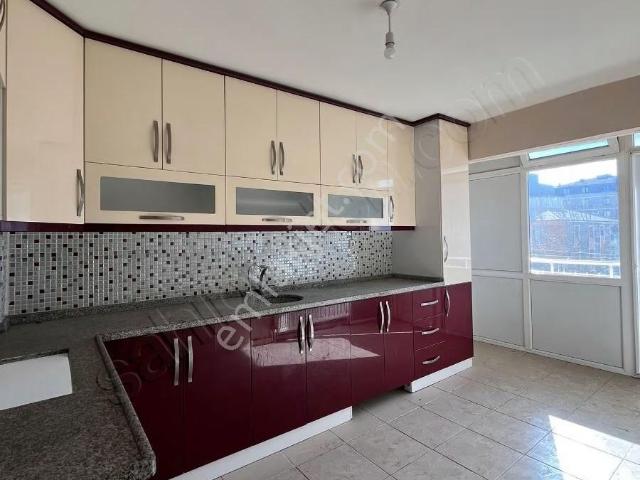 Soma Cuma Pazarı Mevki Satılık 3+1 Daire