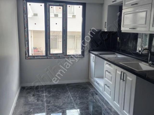Soma Kardelen Emlak'tan. satılık 2+1 Daire.
