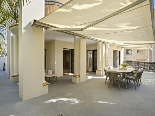Some units make you compromise on space. This one doesn't